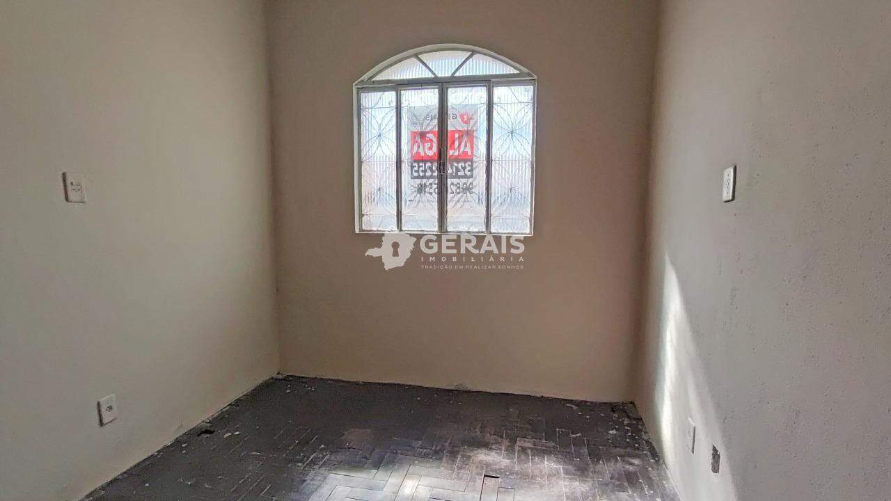 Casa para aluguel no Nossa Senhora das Graças: 06 - QUARTO 02