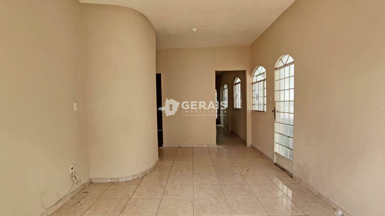 Casa para aluguel no Nossa Senhora das Graças: 03 - SALA