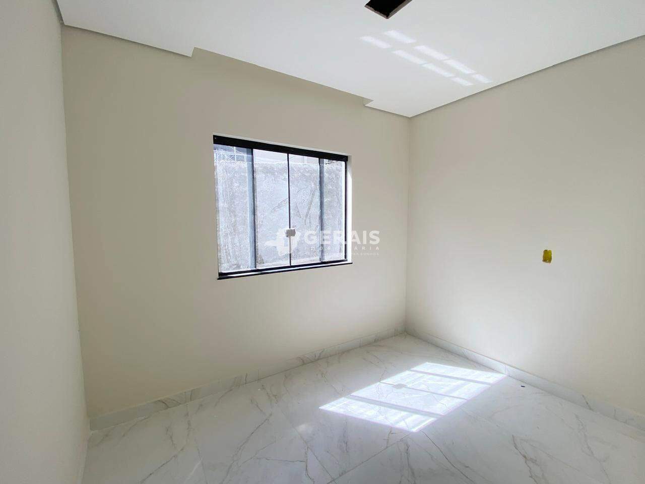 Casa à venda no SANTA ROSA: 07 - QUARTO 02