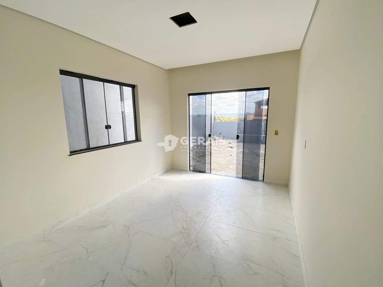 Casa à venda no SANTA ROSA: 03 - SALA