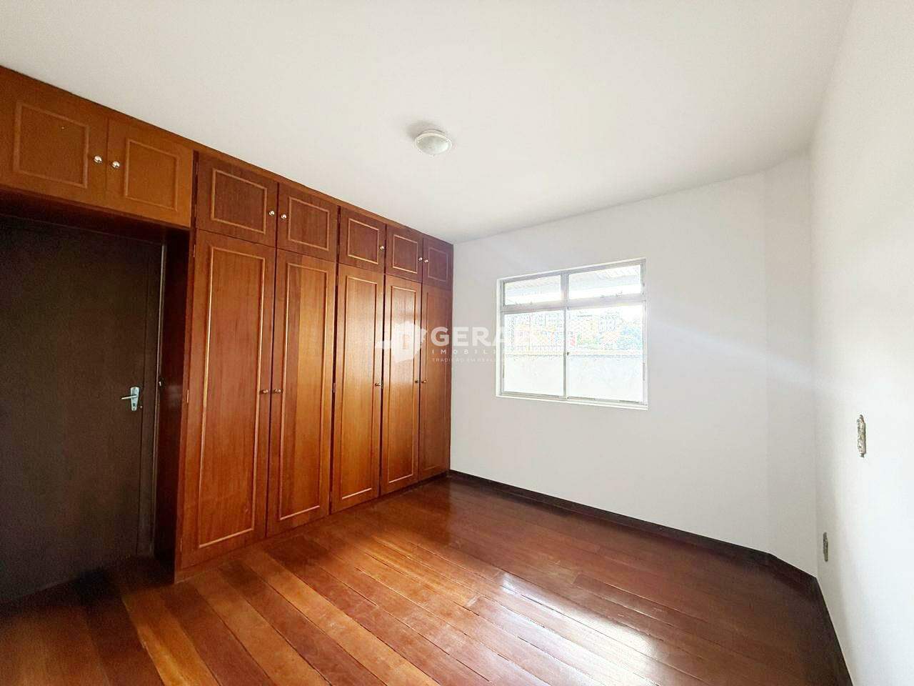 Apartamento à venda no CENTRO: 08 - QUARTO 03 SUÍTE