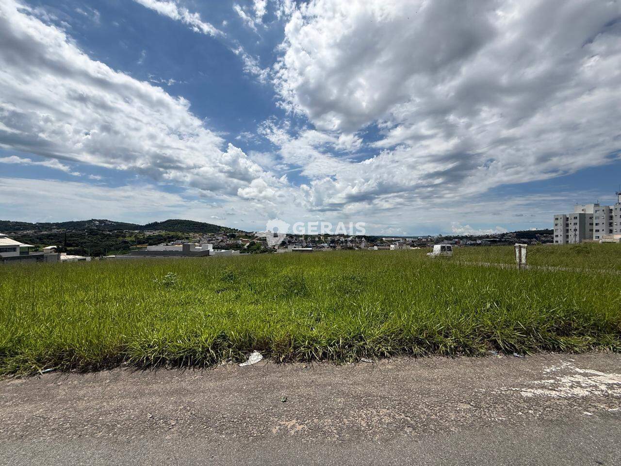 Lote à venda no SÃO ROQUE: 02 - LOTE
