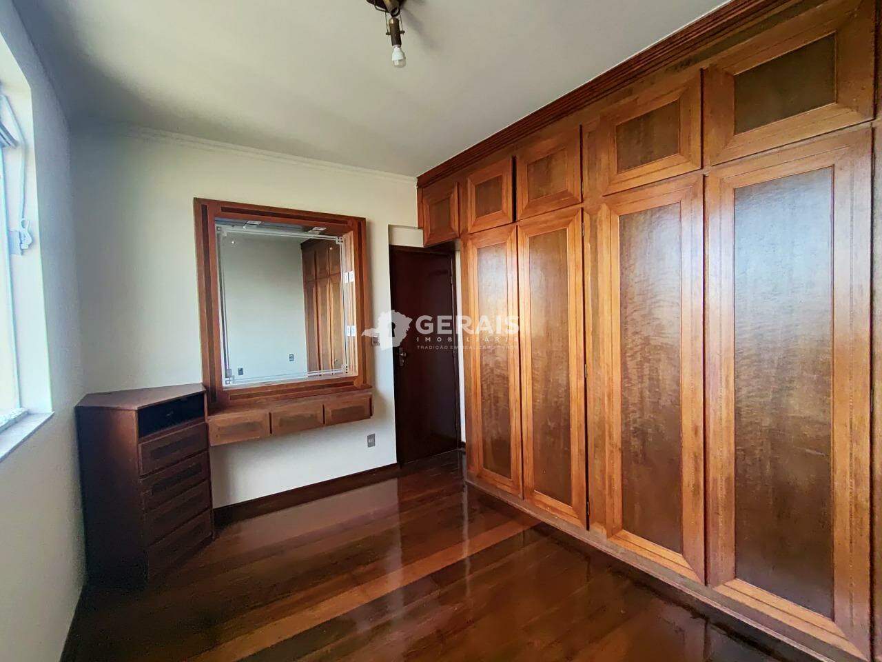 Apartamento para aluguel no CENTRO: 07 - QUARTO SUÍTE