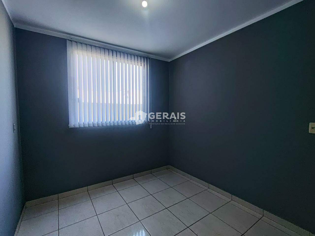 Casa para aluguel no CIDADE JARDIM: 06 - QUARTO 02