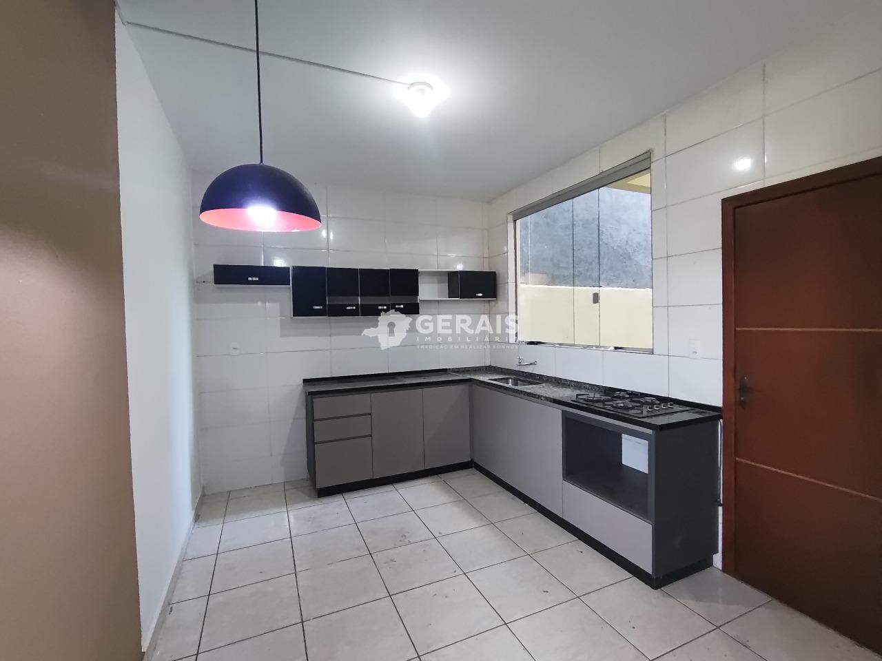 Casa para aluguel no CIDADE JARDIM: 08 - COZINHA