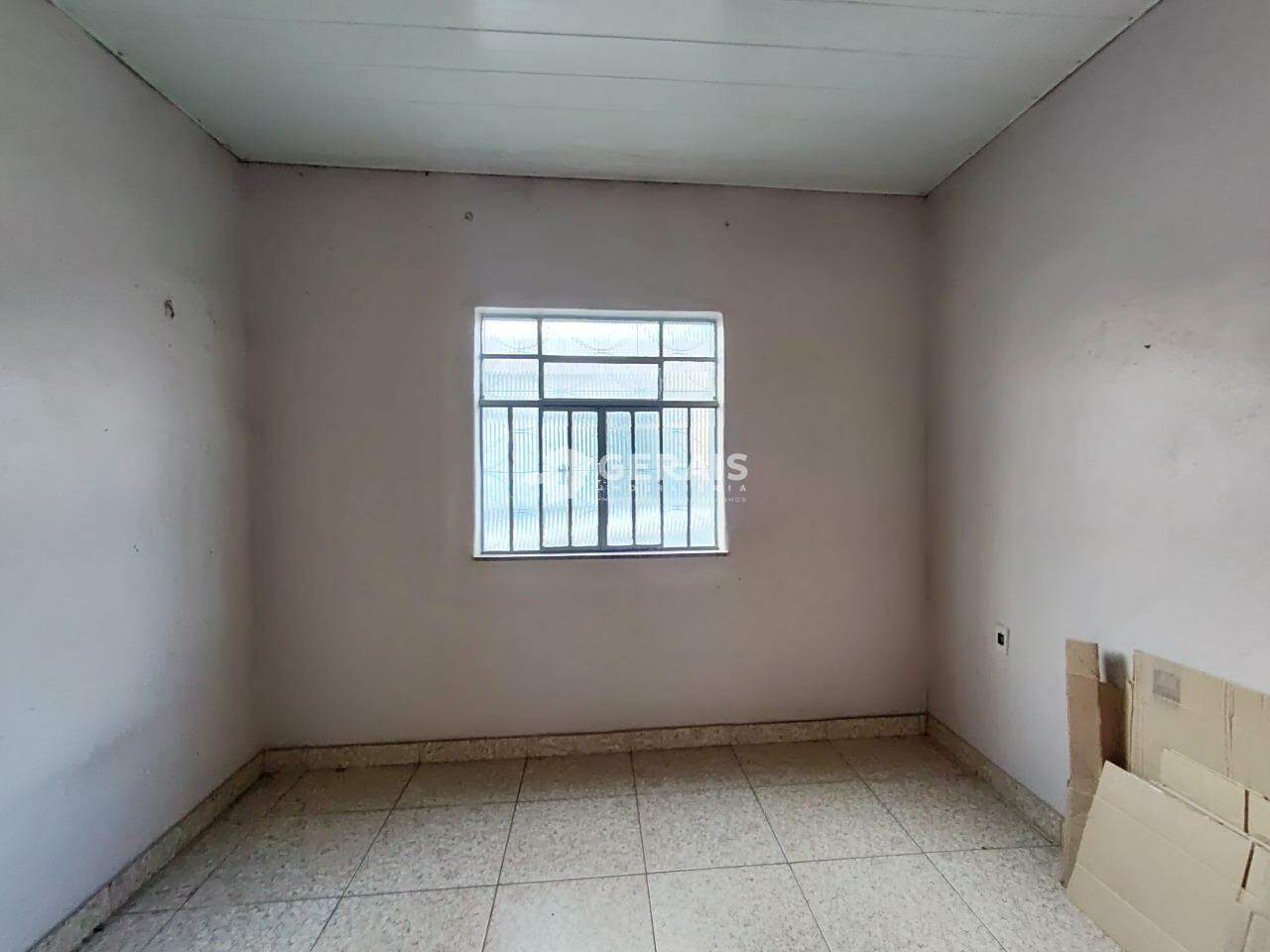 Casa para aluguel no CENTRO: 07 - QUARTO 03