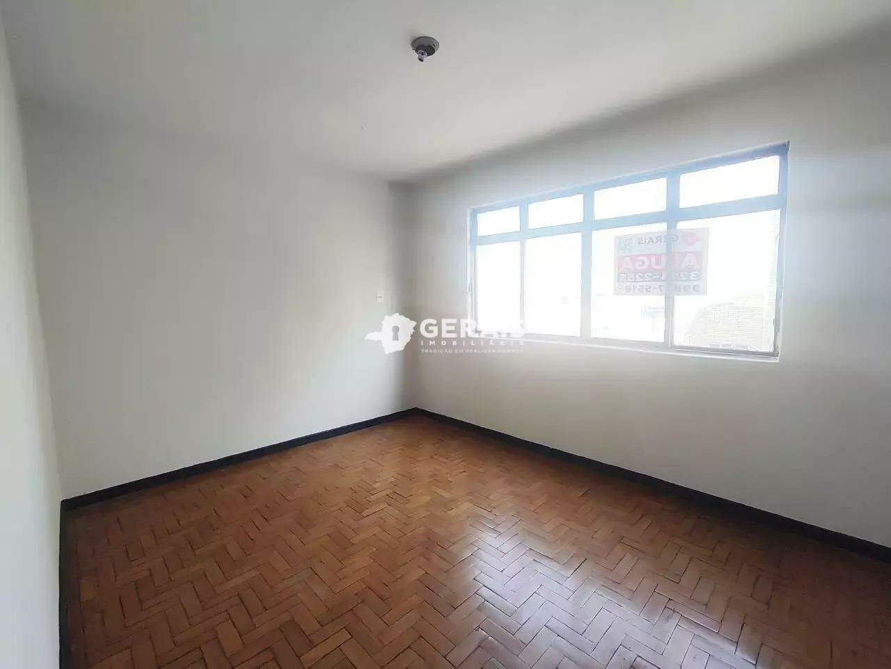 Apartamento à venda no CENTRO: 06 - QUARTO 02