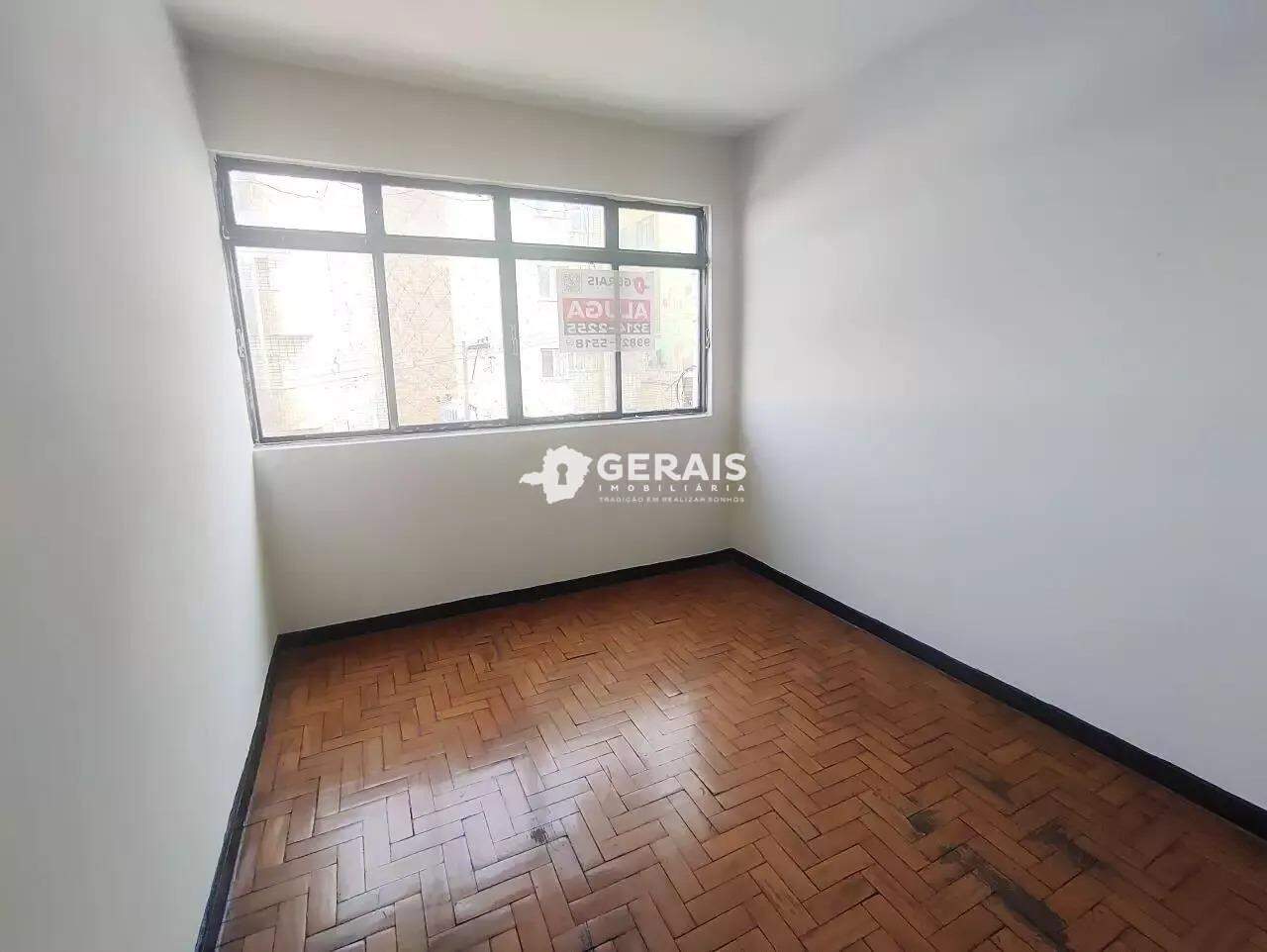 Apartamento à venda no CENTRO: 05 - QUARTO 01
