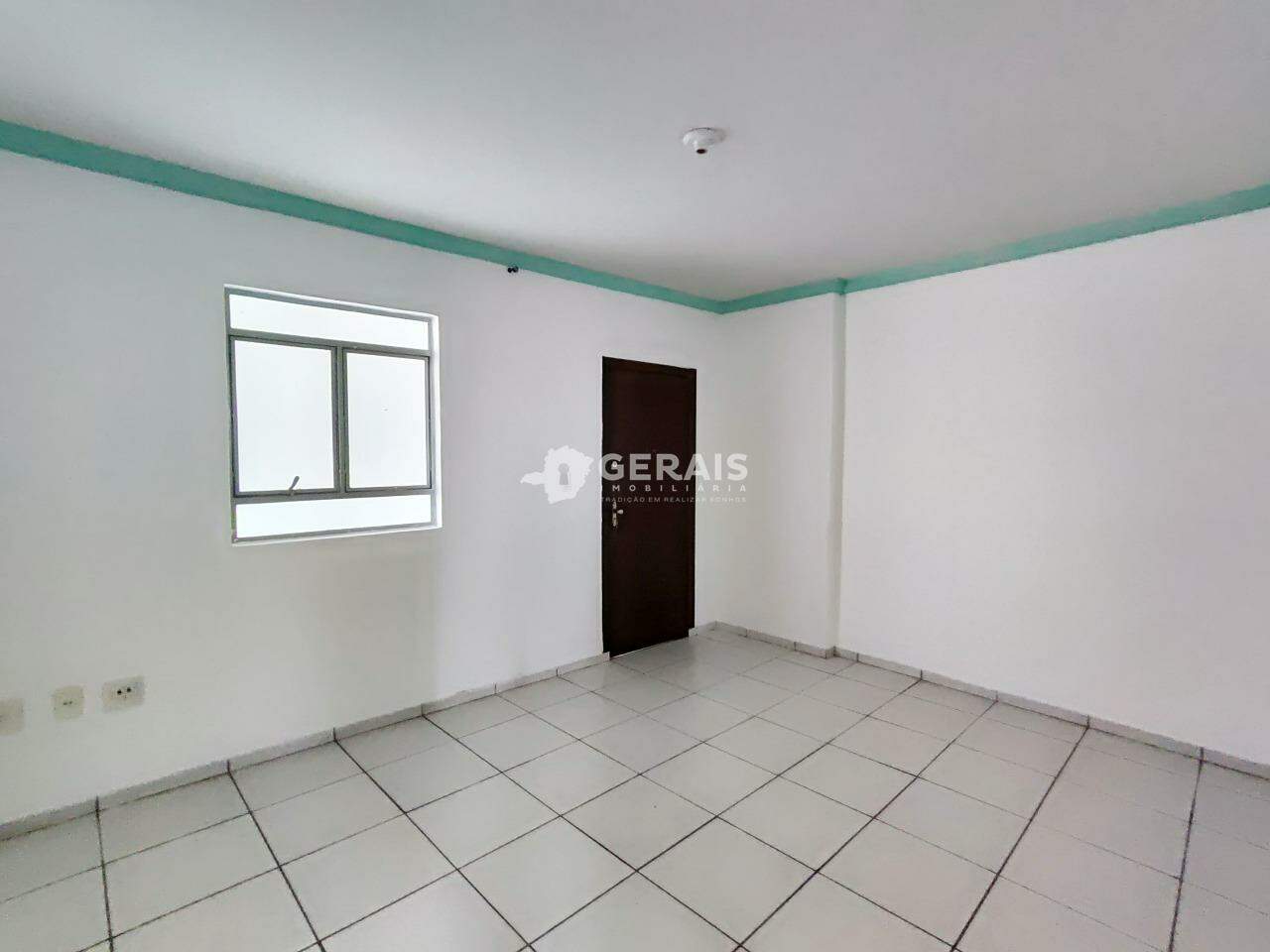 Apartamento para aluguel no PORTO VELHO: 03 - SALA