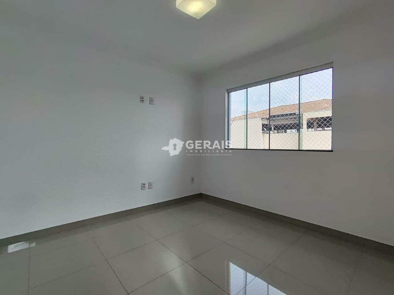 Casa para aluguel no SÃO JOSÉ: 09 - QUARTO SUÍTE