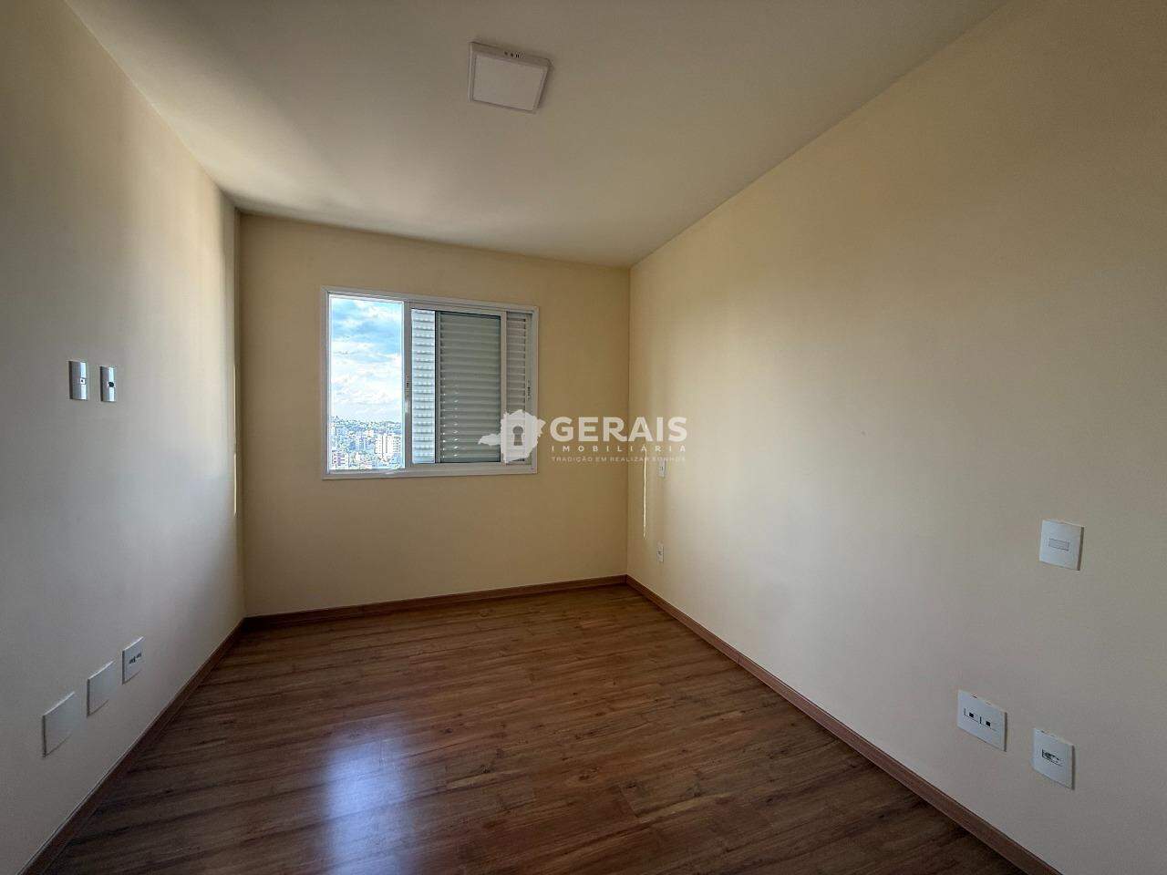 Apartamento para aluguel no SÃO SEBASTIÃO: 05 - QUARTO 01 SUÍTE