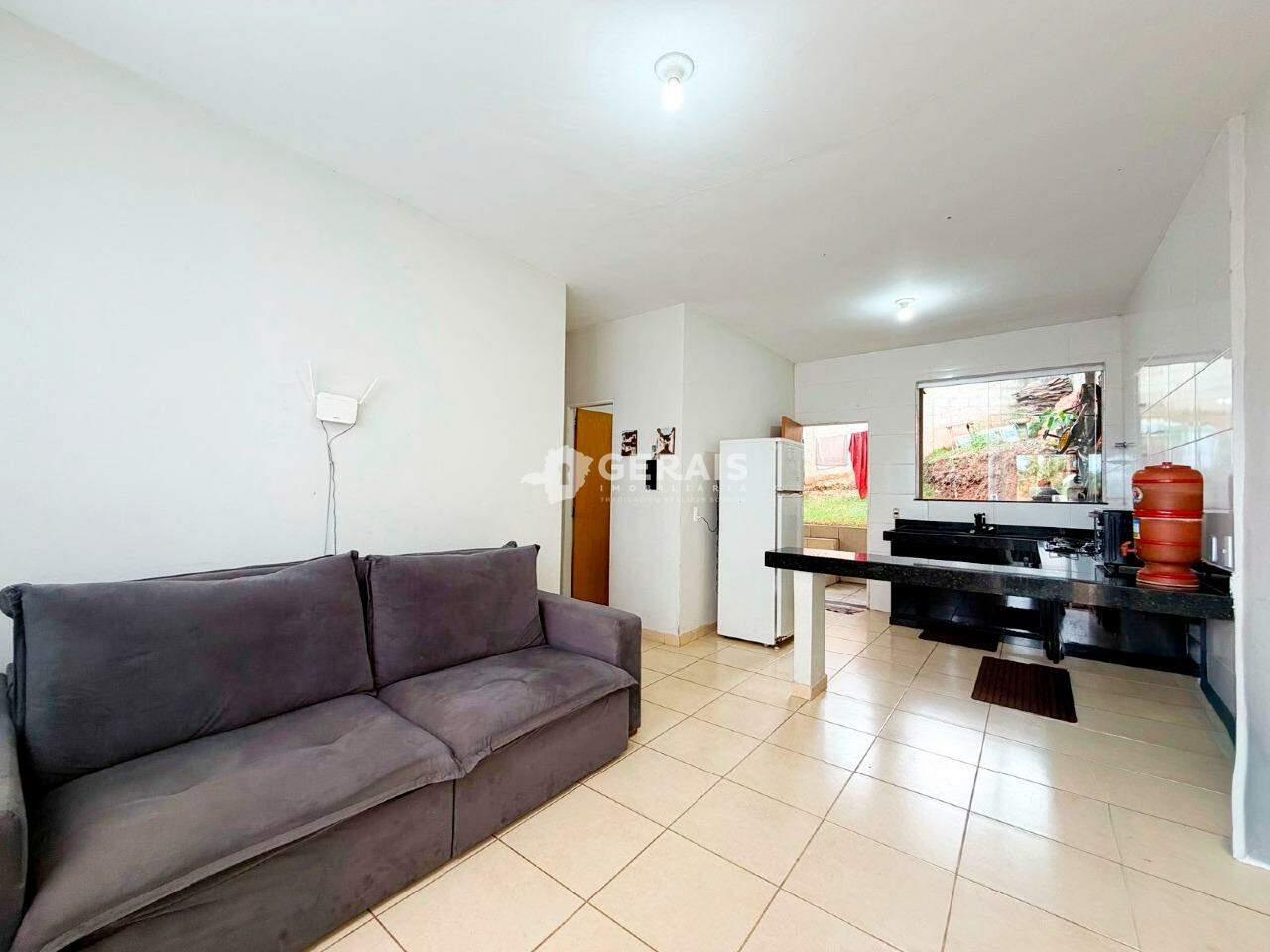 Casa à venda no ANCHIETA: 02 - SALA