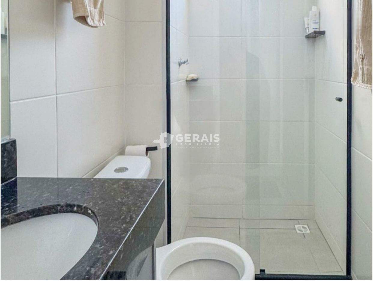 Apartamento à venda no QUINTINO: 07 - BANHO SOCIAL
