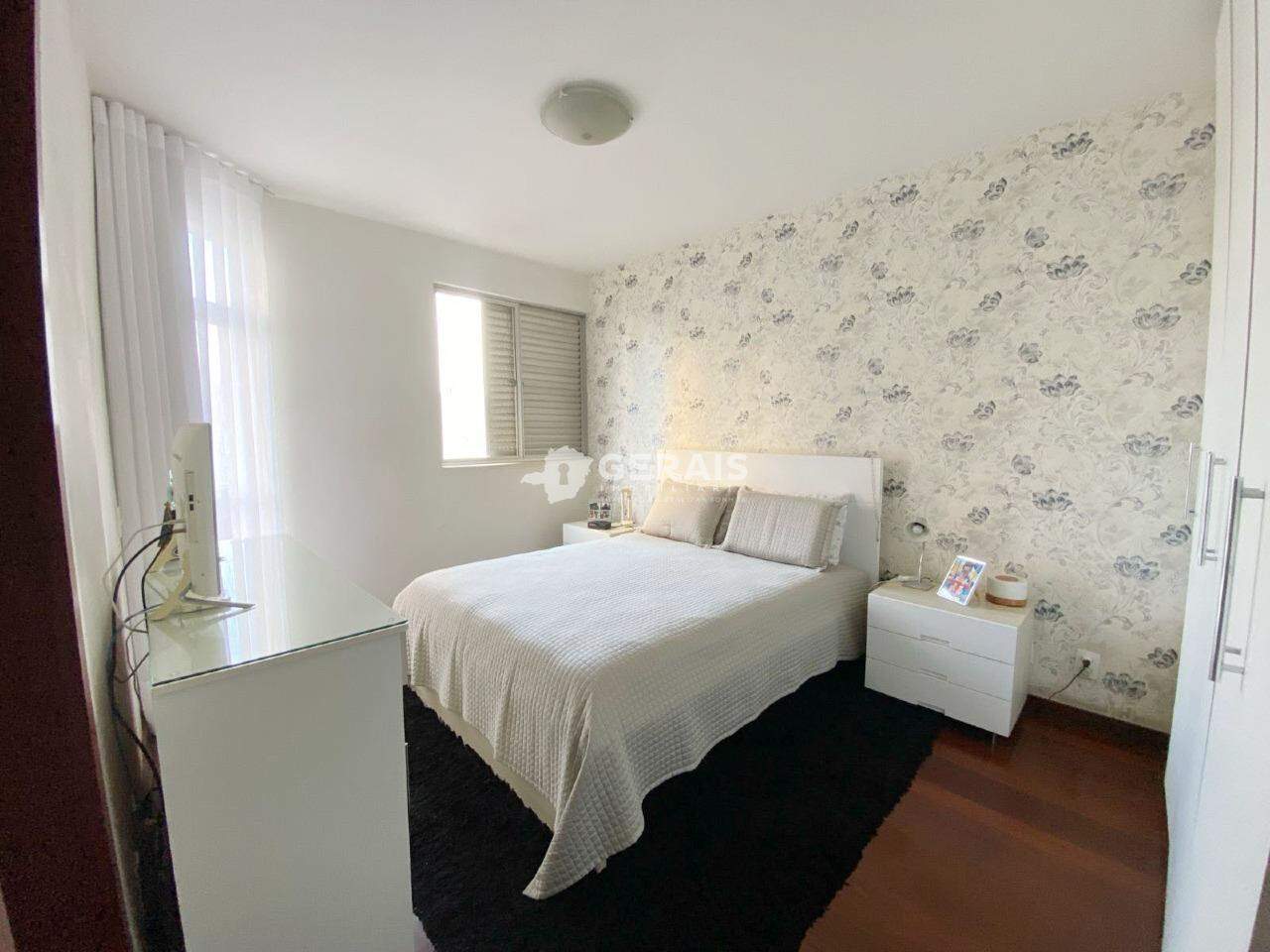 Apartamento à venda no CENTRO: 09 - QUARTO 03