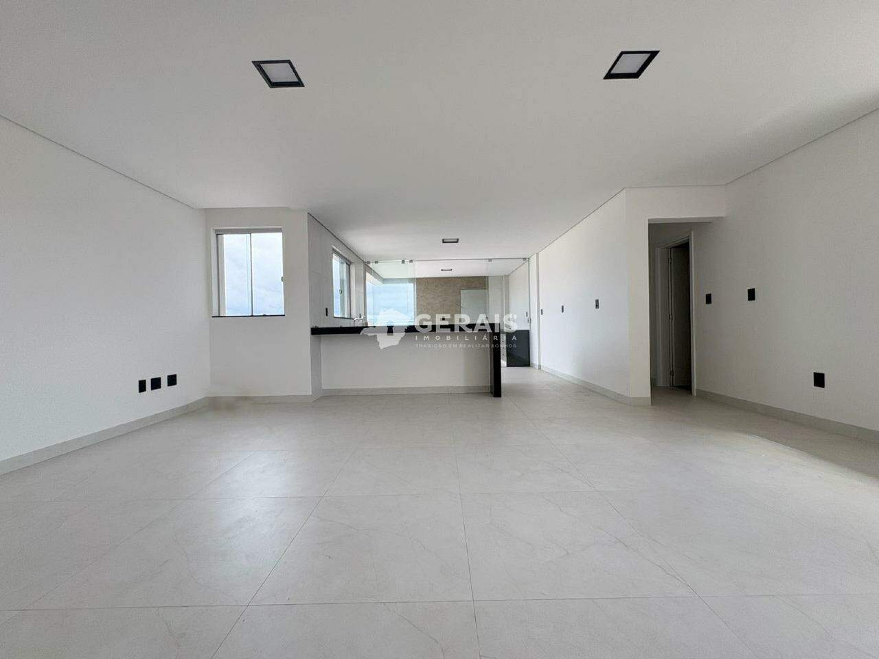 Apartamento para aluguel no CENTRO: 06 -  SALA