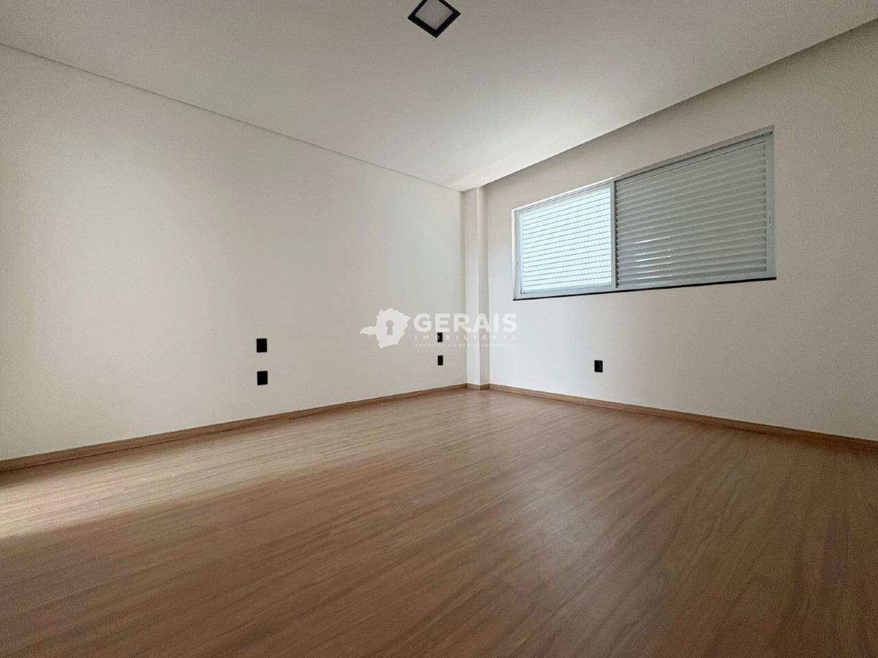Apartamento para aluguel no CENTRO: 10 - QUARTO 02