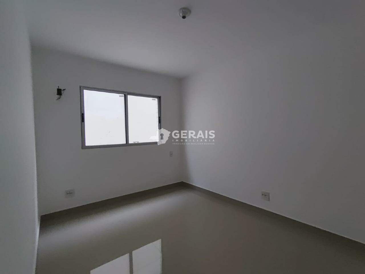 Apartamento para aluguel no BOM PASTOR: 04 - QUARTO 01