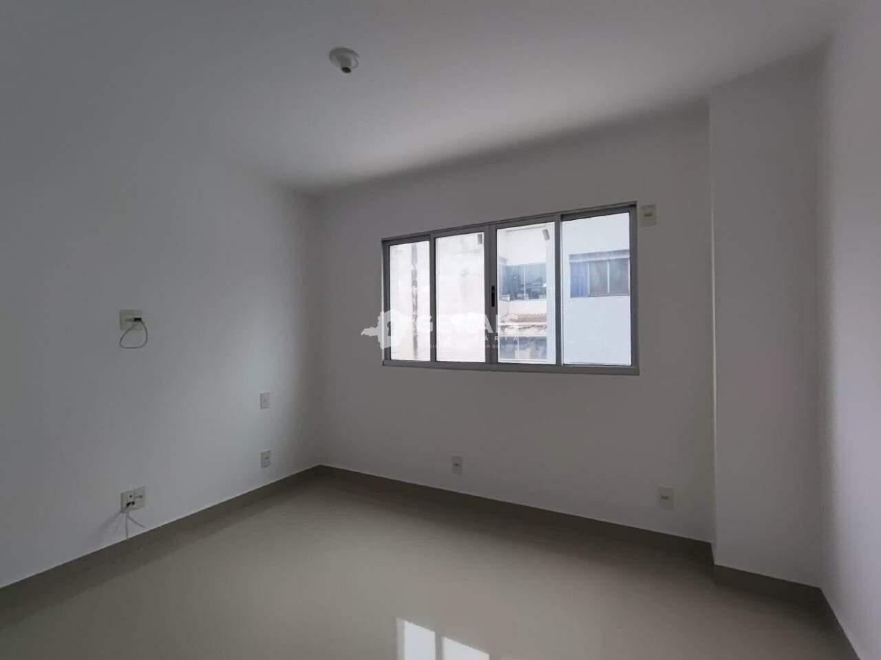 Apartamento para aluguel no BOM PASTOR: 05 - QUARTO 02