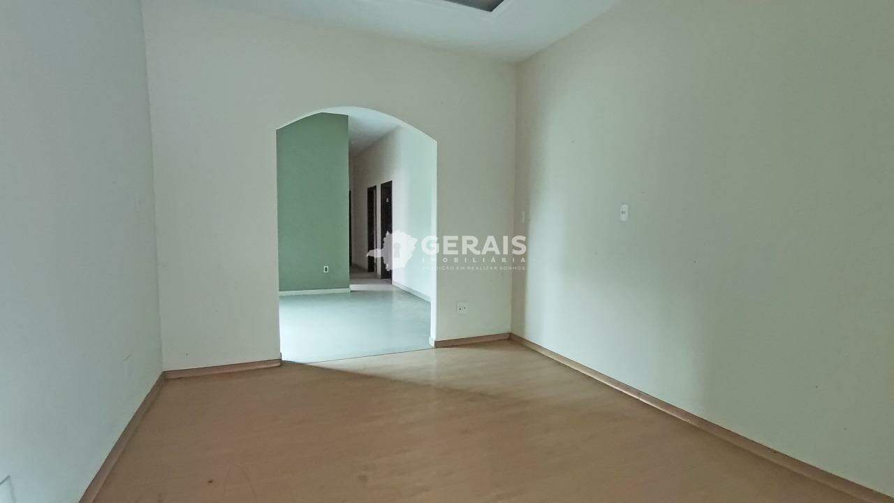 Casa para aluguel no SÃO JOSÉ: 03- SALA