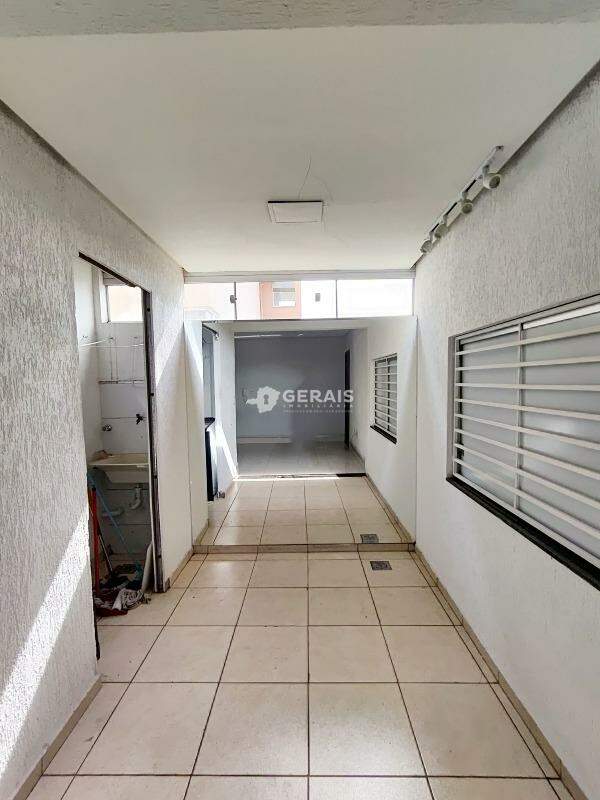 Apartamento para aluguel no MANOEL VALINHAS: 05- SALA