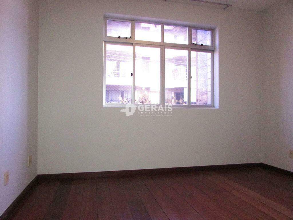 Apartamento à venda no CENTRO: 05 - QUARTO 02