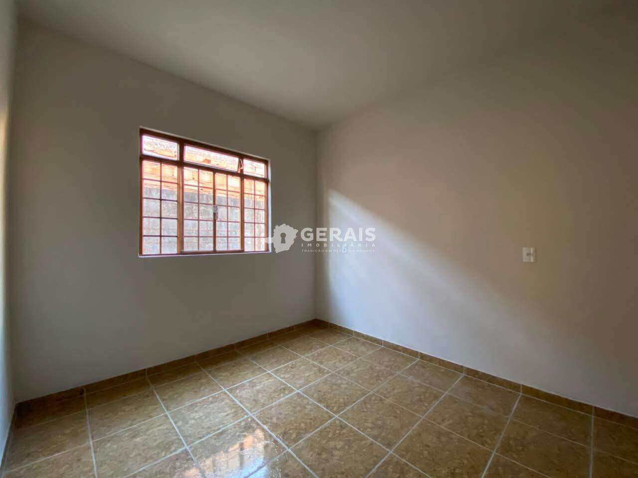 Casa para aluguel no JOÃO ANTÔNIO GONÇALVES: 03- QUARTO 01