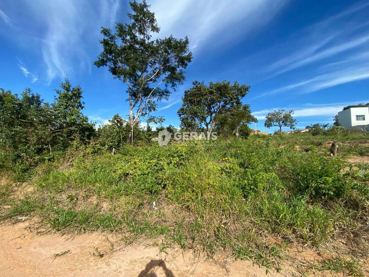 Lote à venda no JARDIM COPACABANA: 01 - LOTE