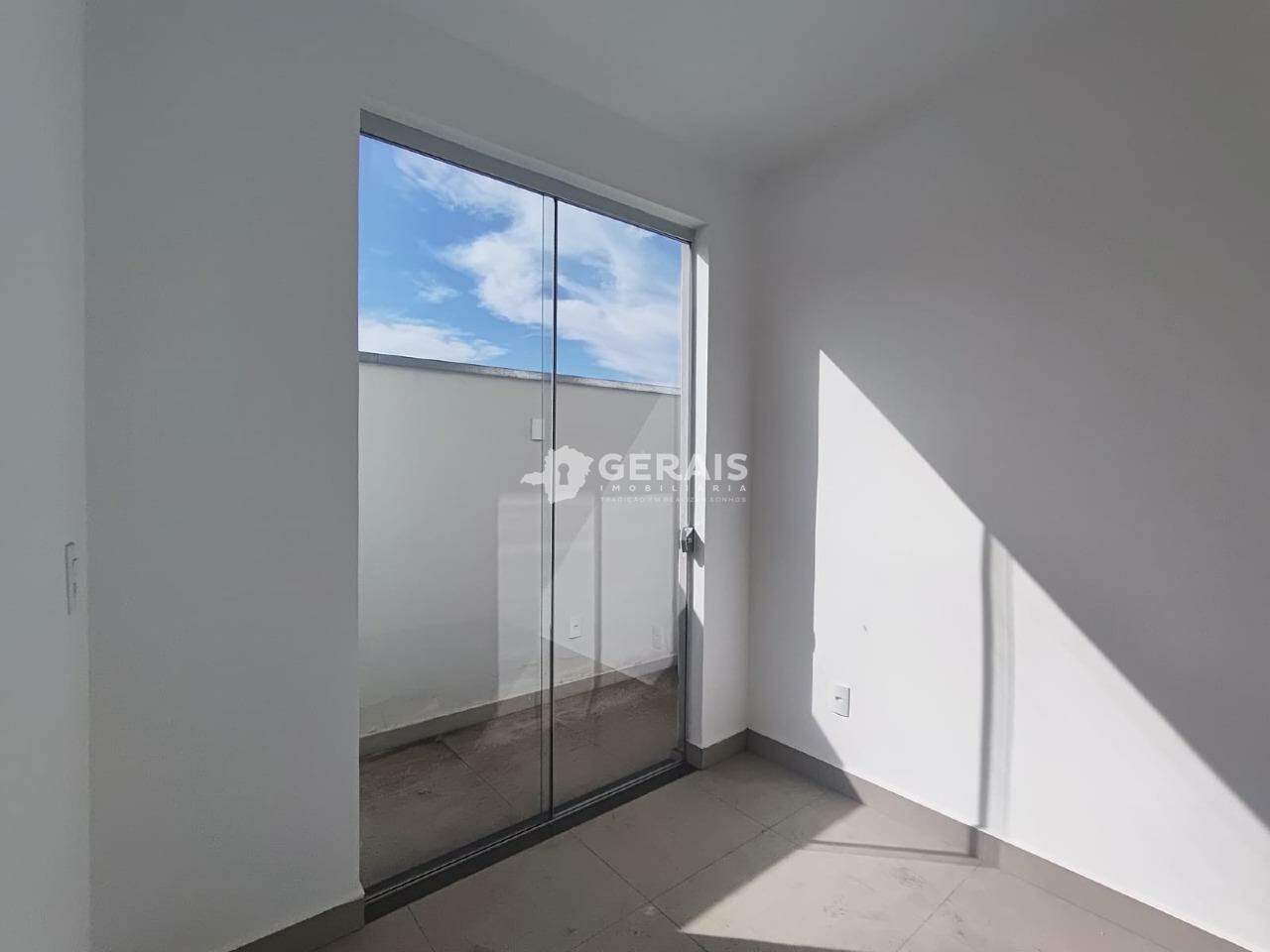 Apartamento para aluguel no INTERLAGOS: 05- QUARTO 01