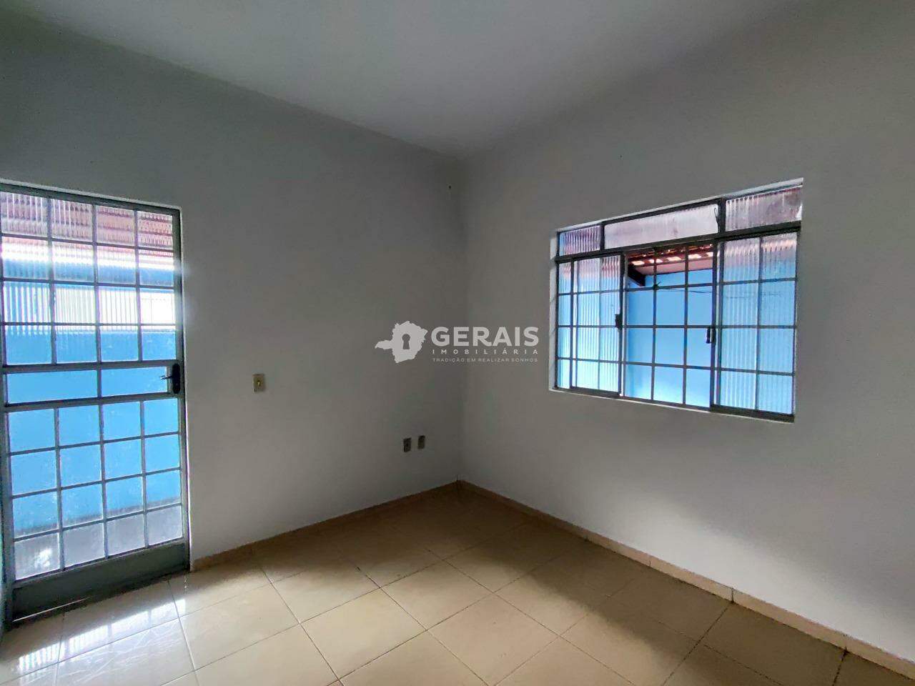 Casa para aluguel no CHANADOUR: 04- SALA