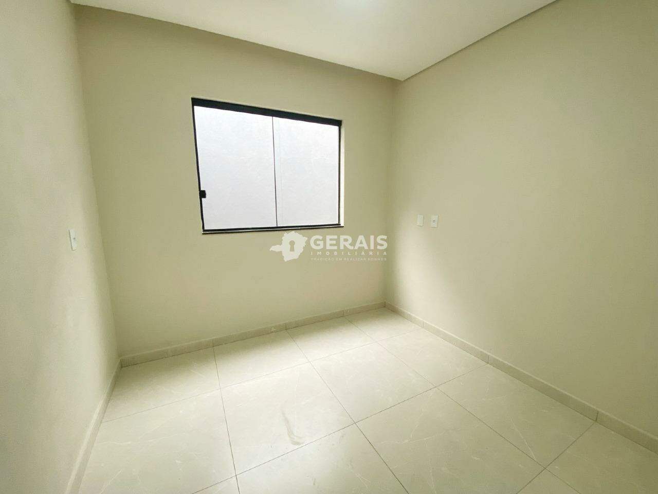 Casa à venda no QUINTA DAS PALMEIRAS: 07 - QUARTO 02
