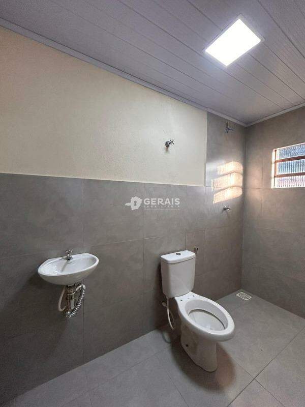 Casa para aluguel no BOM PASTOR: 08 - BANHO SUÍTE