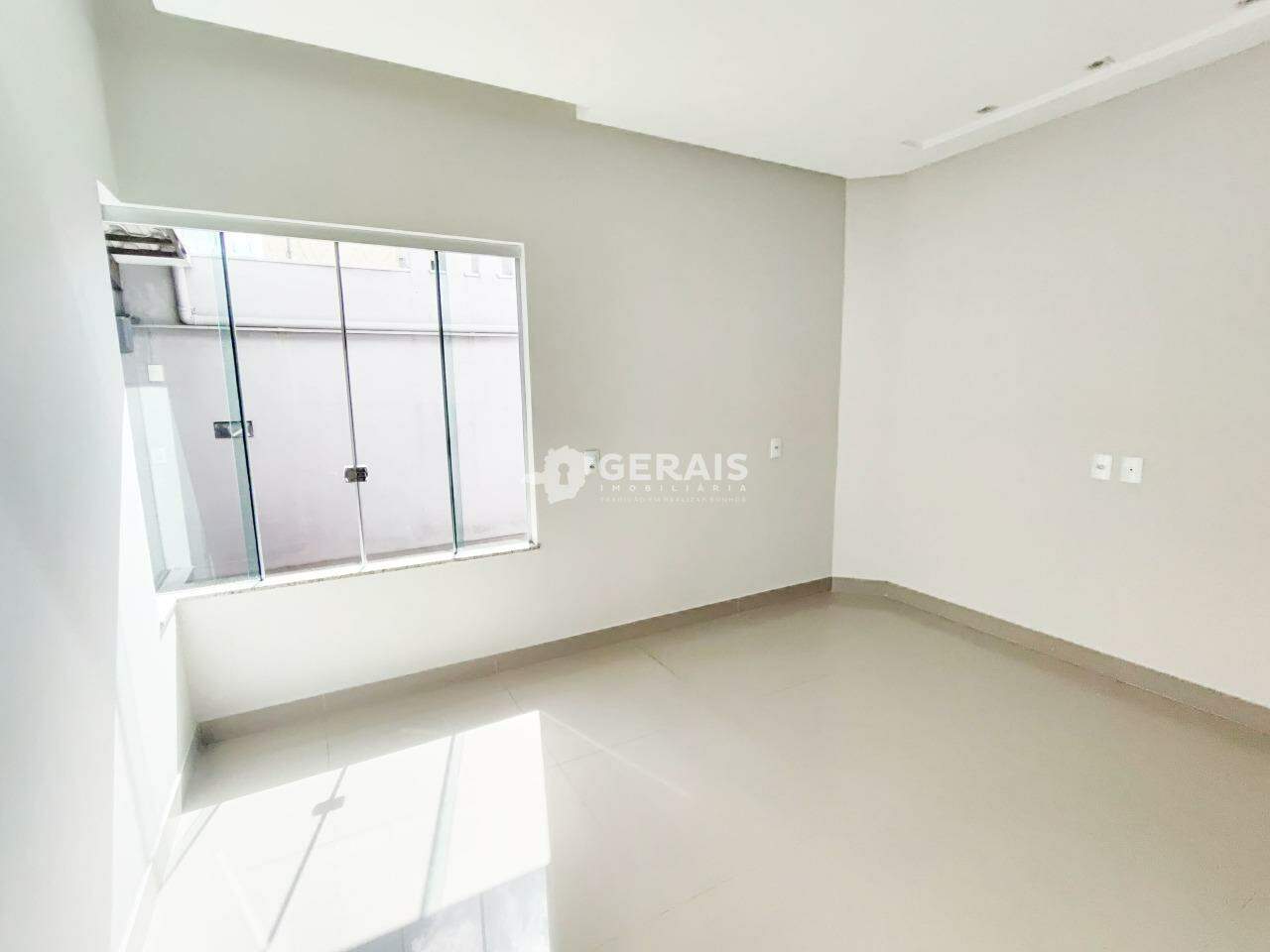 Casa à venda no SÃO ROQUE: 04 - QUARTO SUÍTE