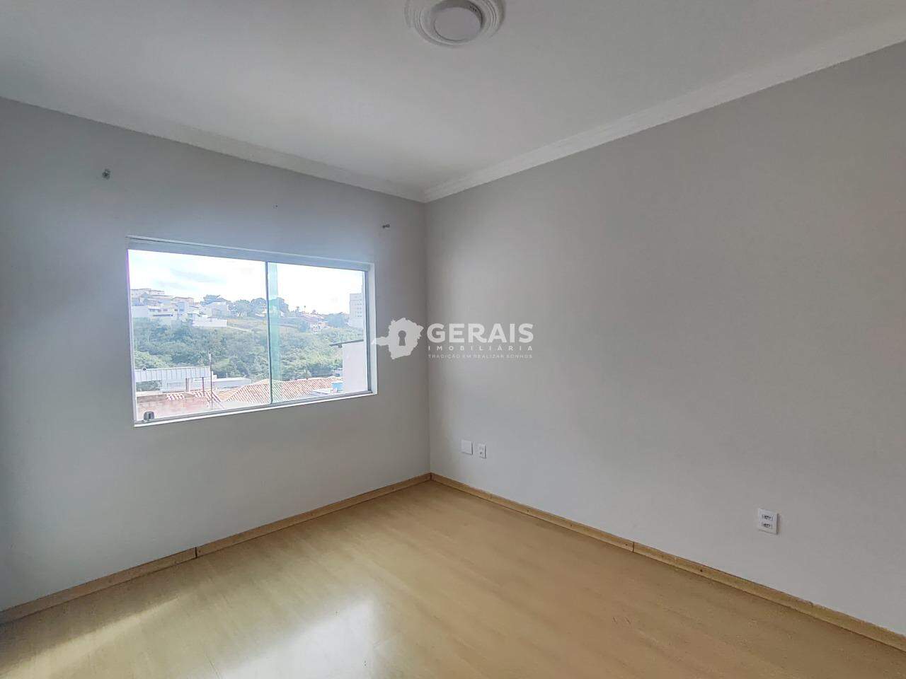 Casa para aluguel no BELVEDERE: 09- QUARTO 01