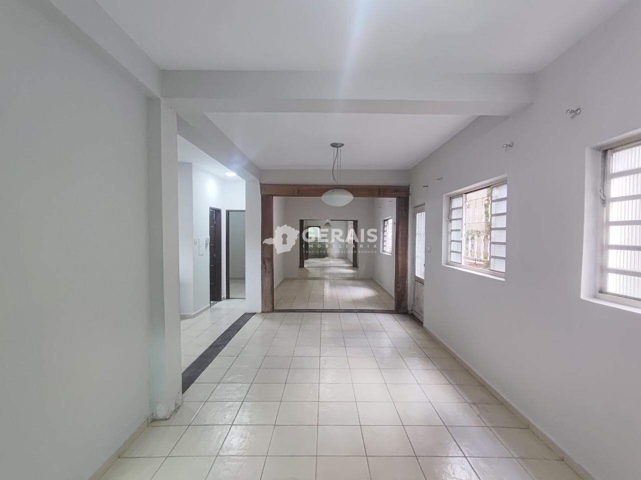 Casa para aluguel no BELVEDERE: 05- SALA 02