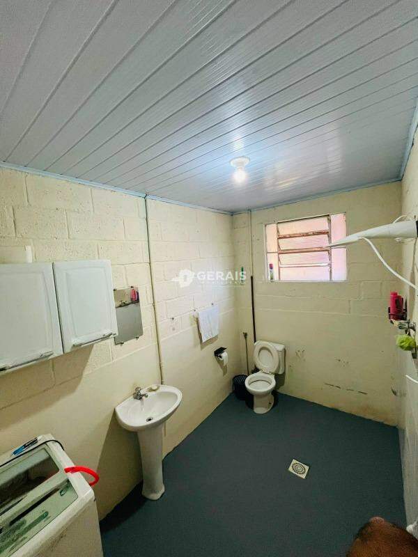 Chácara à venda no ZONA RURAL: 08- BANHO SOCIAL 02