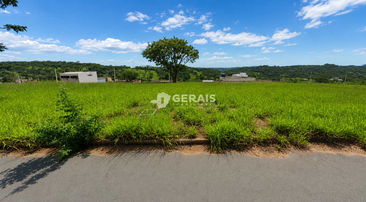 Lote à venda no Residencial Boa Vista: 02- LOTE
