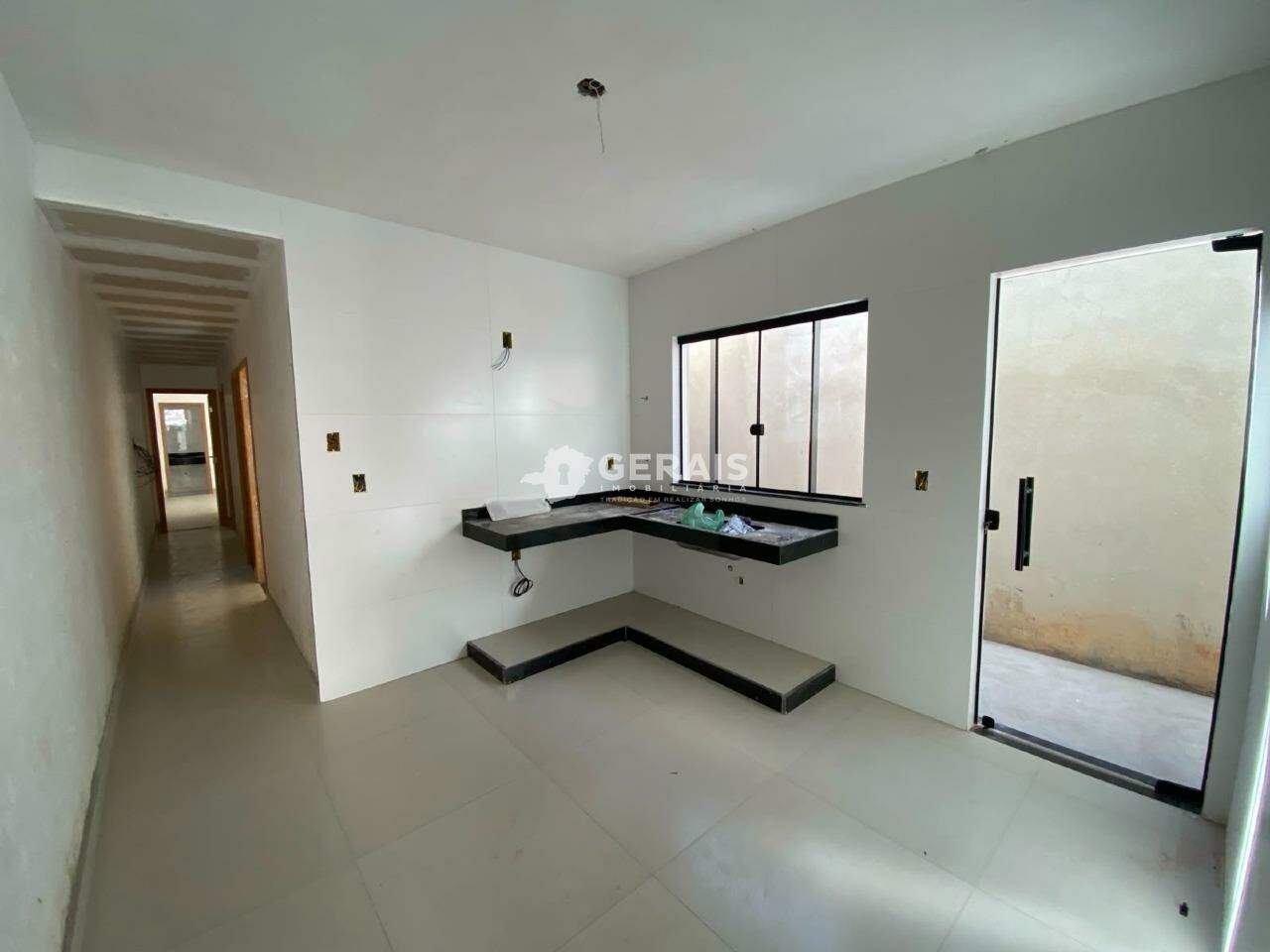 Casa à venda no PADRE EUSTAQUIO: 04- COZINHA