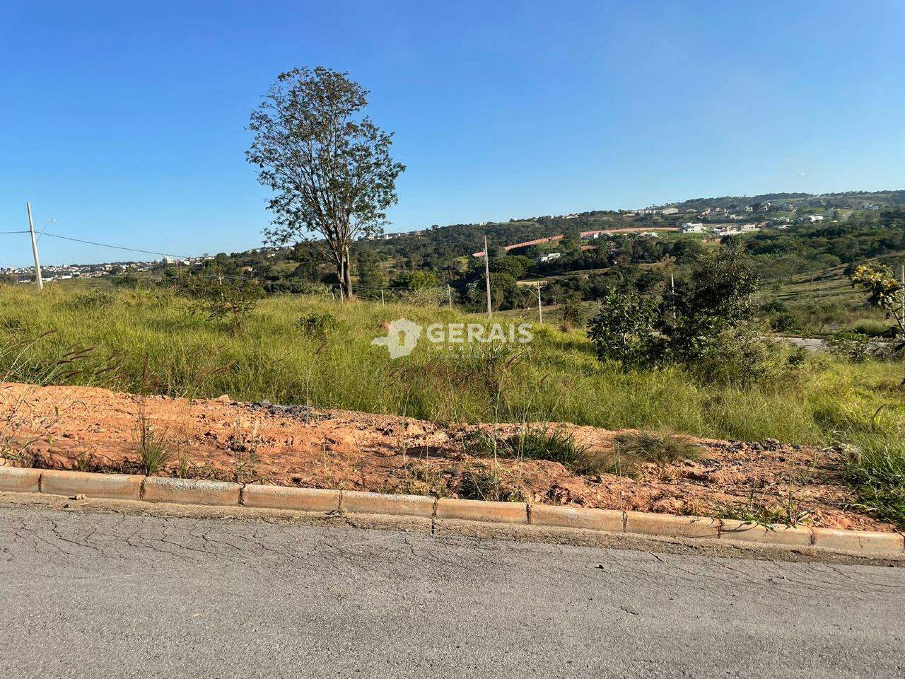 Lote à venda no Residencial Solaris : 03- LOTE