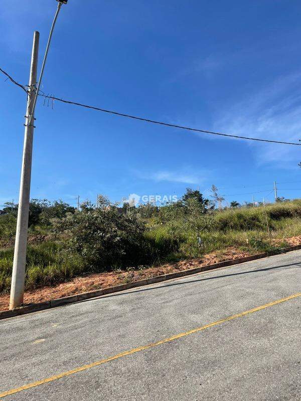Lote à venda no Residencial Solaris : 02- LOTE