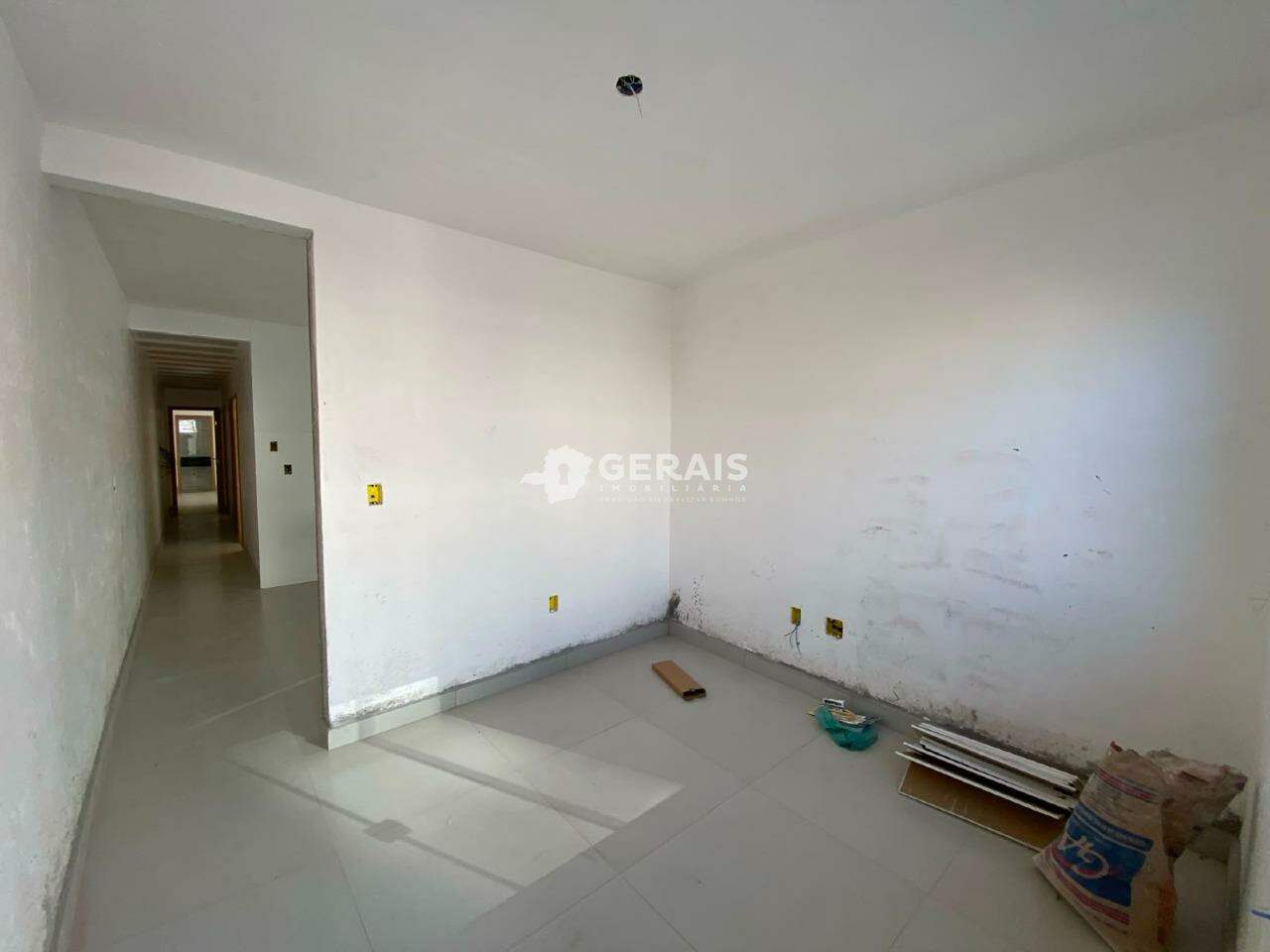 Casa à venda no PADRE EUSTAQUIO: 03- SALA 