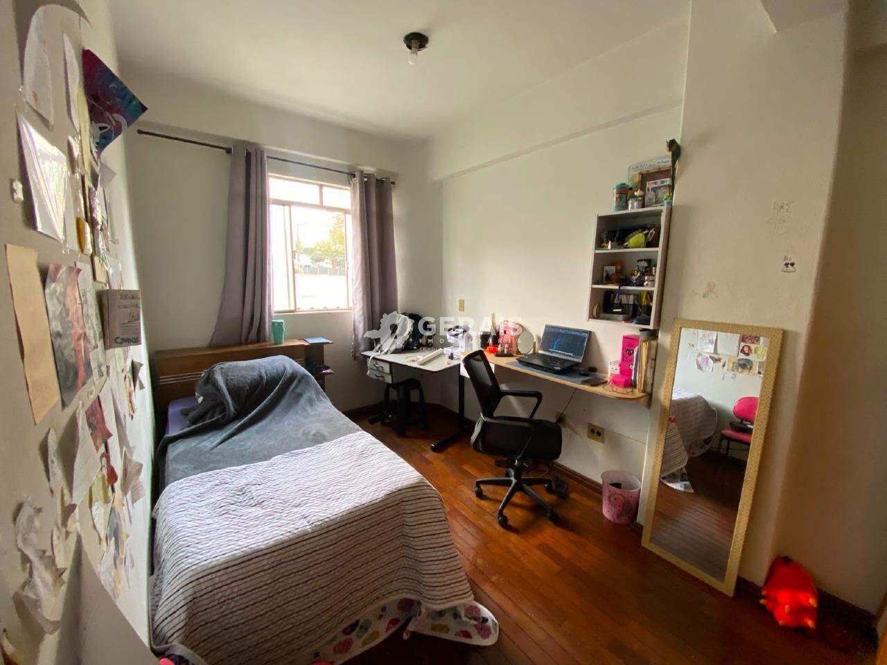 Apartamento à venda no CENTRO: 07- QUARTO 02 