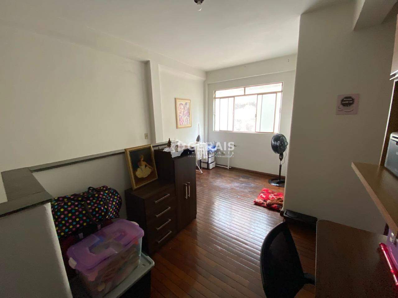 Apartamento à venda no CENTRO: 05- COPA 2º ANDAR