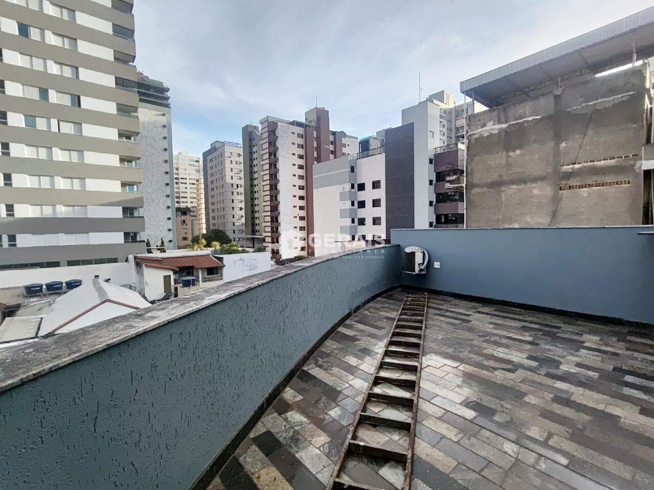 Sala para aluguel no CENTRO: 06- SACADA