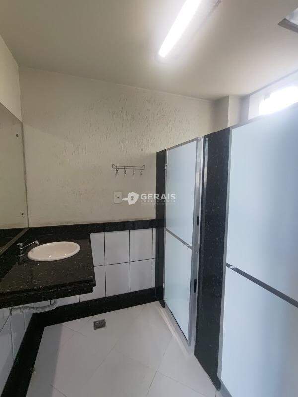 Sala para aluguel no CENTRO: 09- BANHEIRO 02