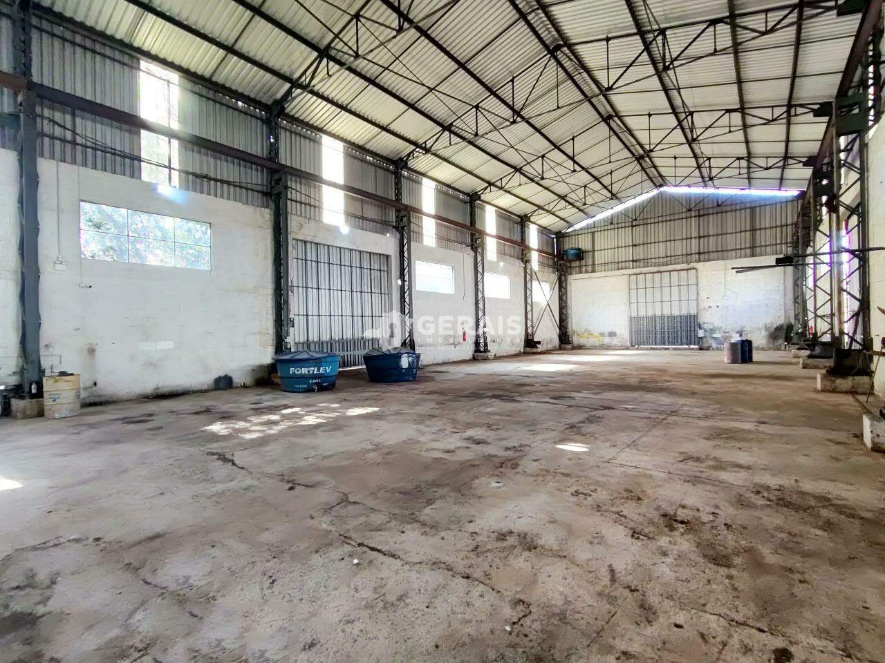 Galpão para aluguel no DISTRITO INDUSTRIAL CORONEL JOVELINO RABELO: 04- GALPÃO