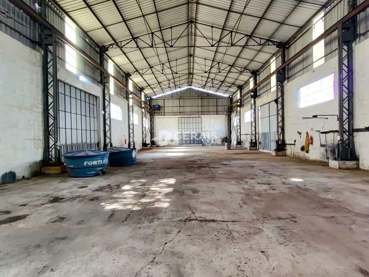 Galpão para aluguel no DISTRITO INDUSTRIAL CORONEL JOVELINO RABELO: 03- GALPÃO