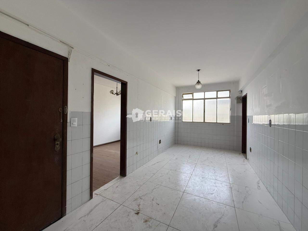 Apartamento à venda no CENTRO: 04- COPA 01