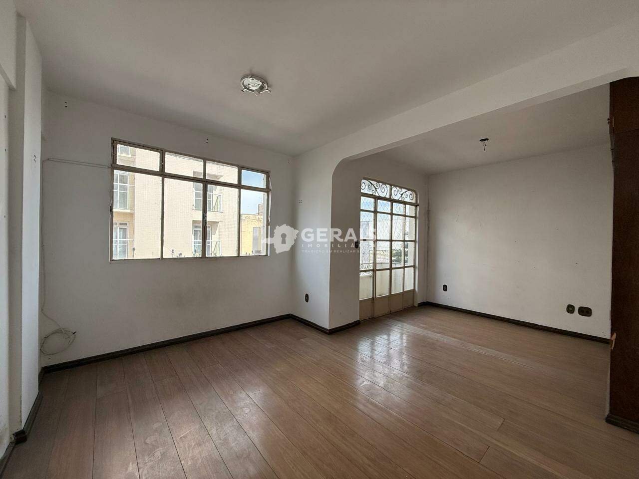 Apartamento à venda no CENTRO: 08- QUARTO 02