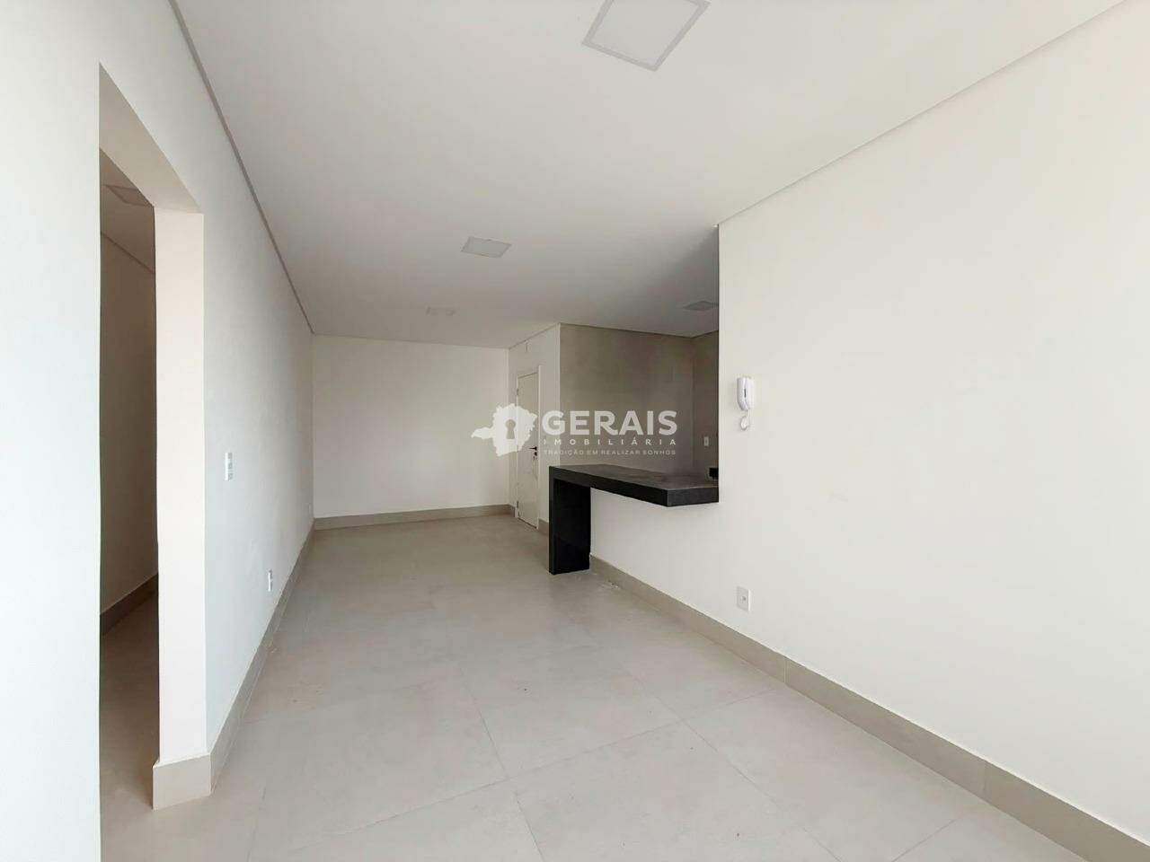 Apartamento à venda no CENTRO: 03- SALA