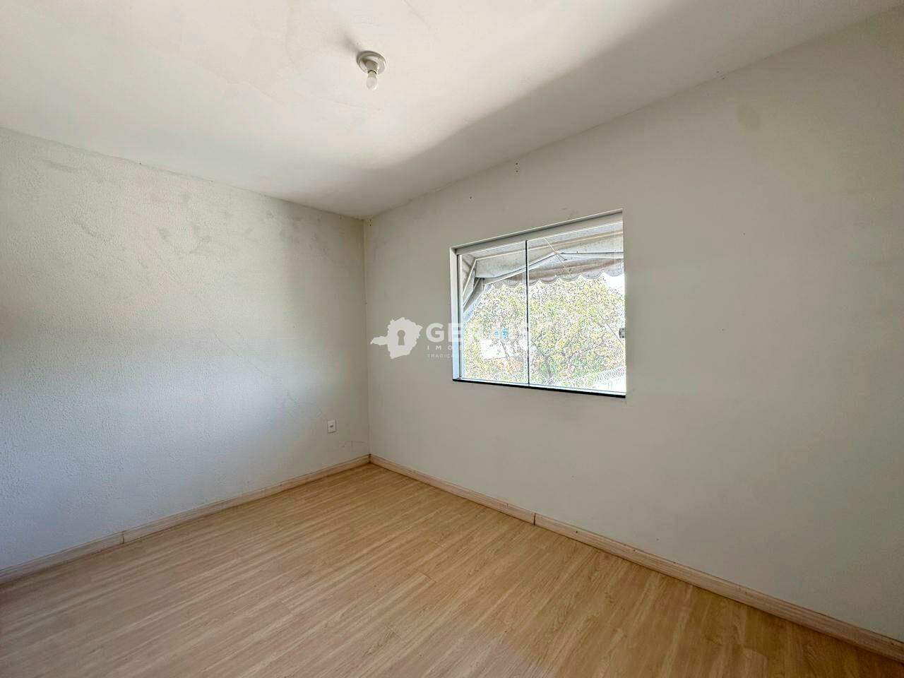 Sobrado à venda no JARDINOPOLIS: 07- QUARTO 02